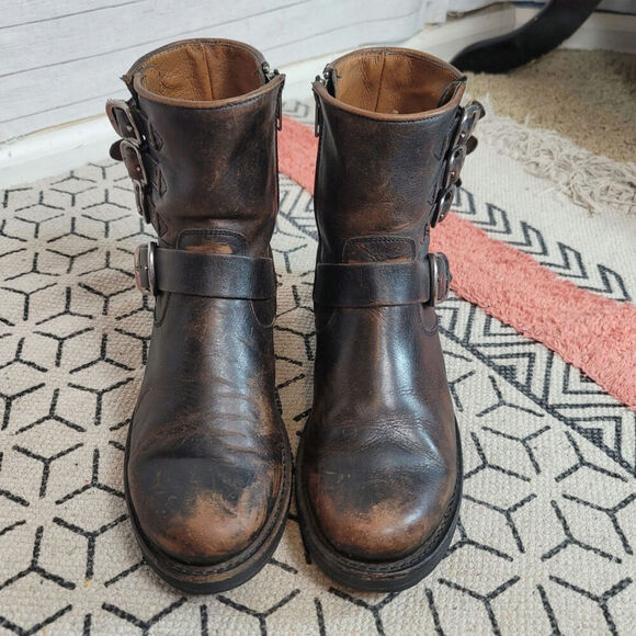 Frye Veronica Belted Short 70580 Brown Distressed Leather Ankle Boots, sz 7.5 - Picture 3 of 16